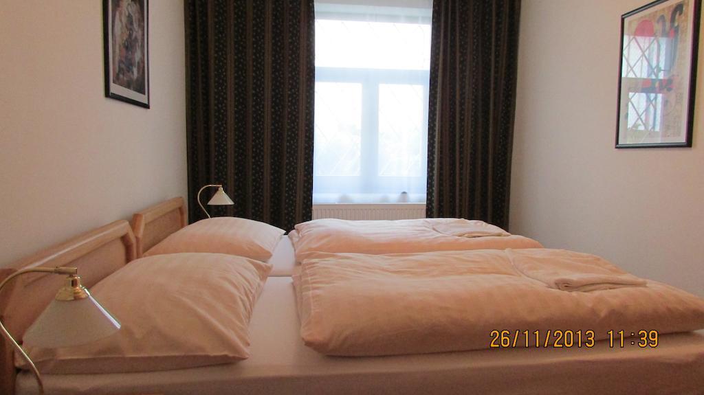 Gasthof Jinonice 3*
