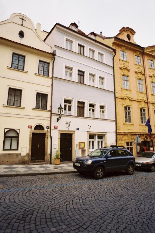U Zlateho Konicka / The Golden Horse House Bed & Breakfast 3*
