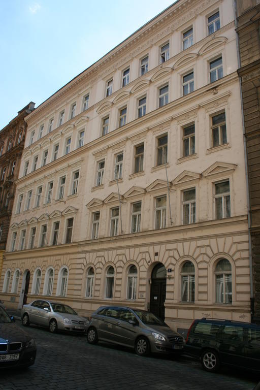 Alina Prag