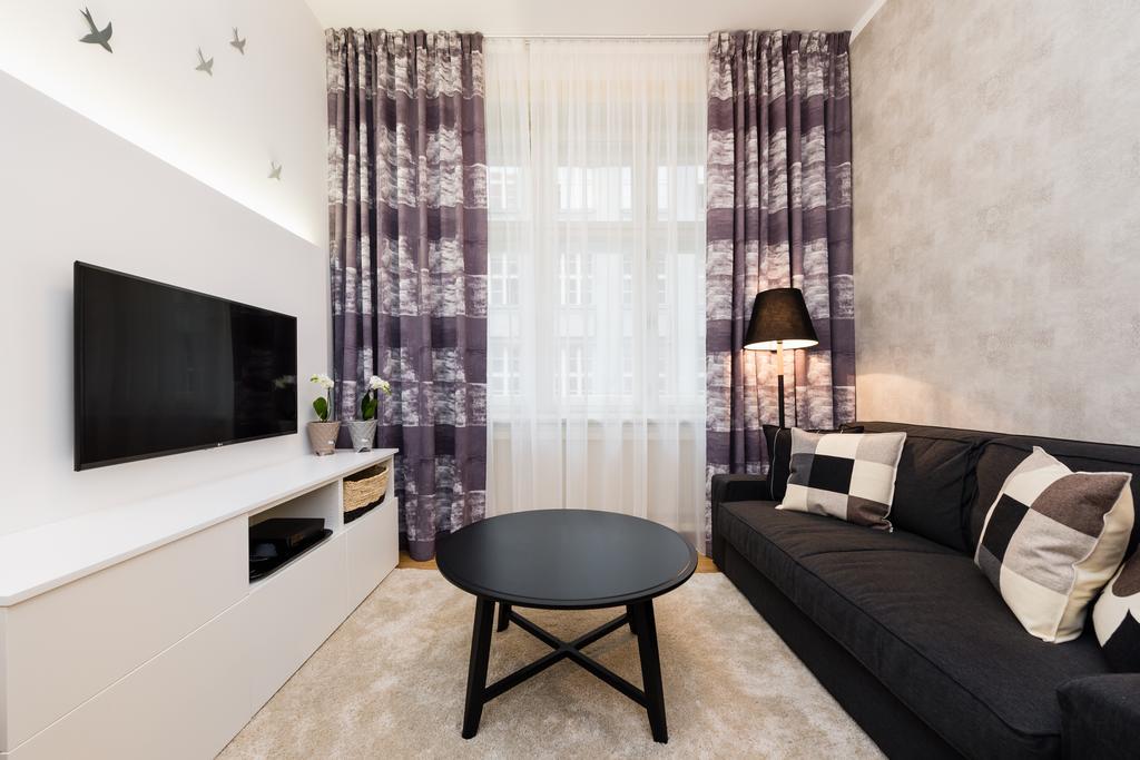 Apartment Modern Charvatova *