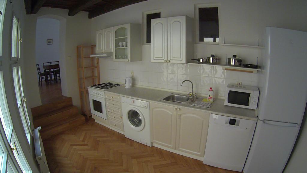 Apartment Golden Apple