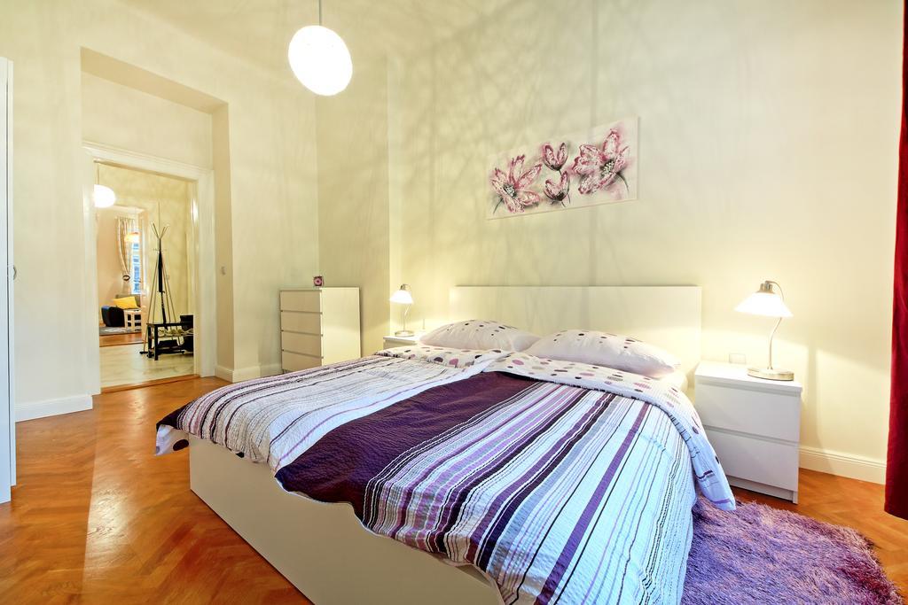 Italska One Prag