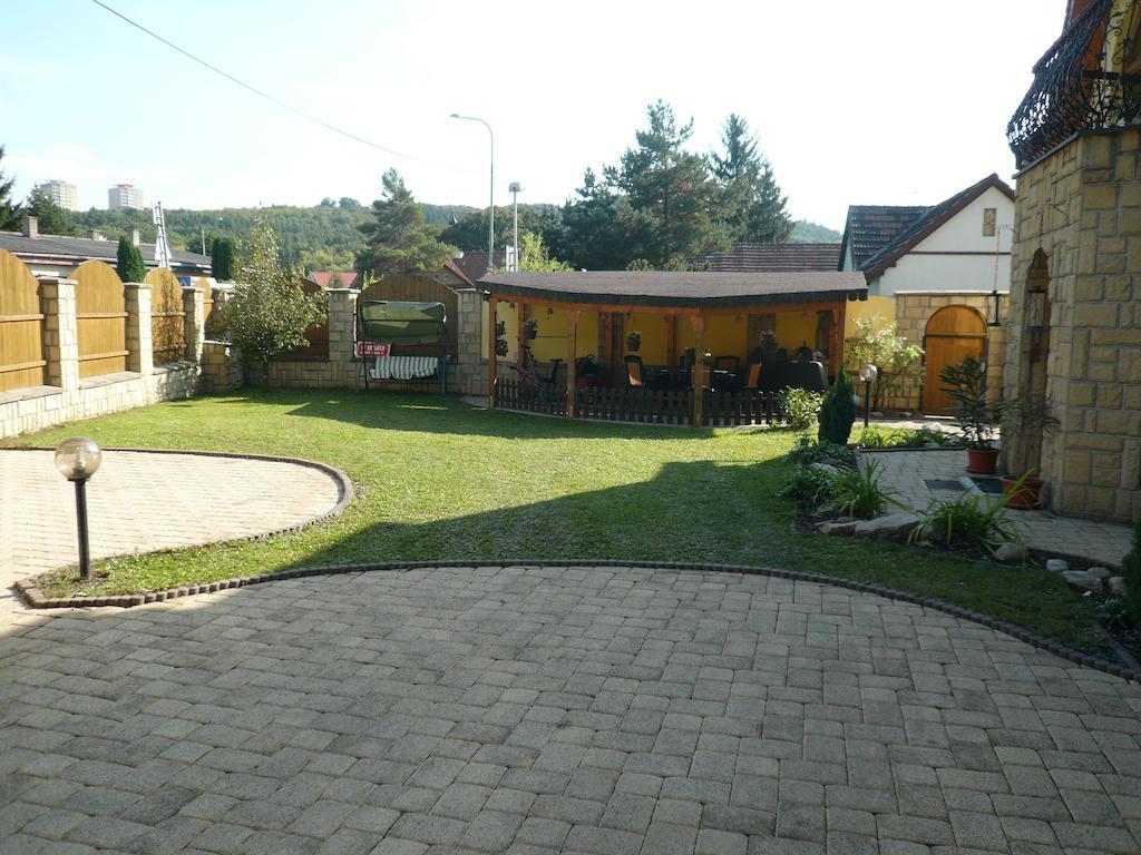 Sarka