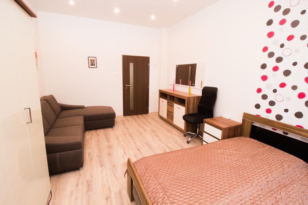 Apartment Ve Smeckach