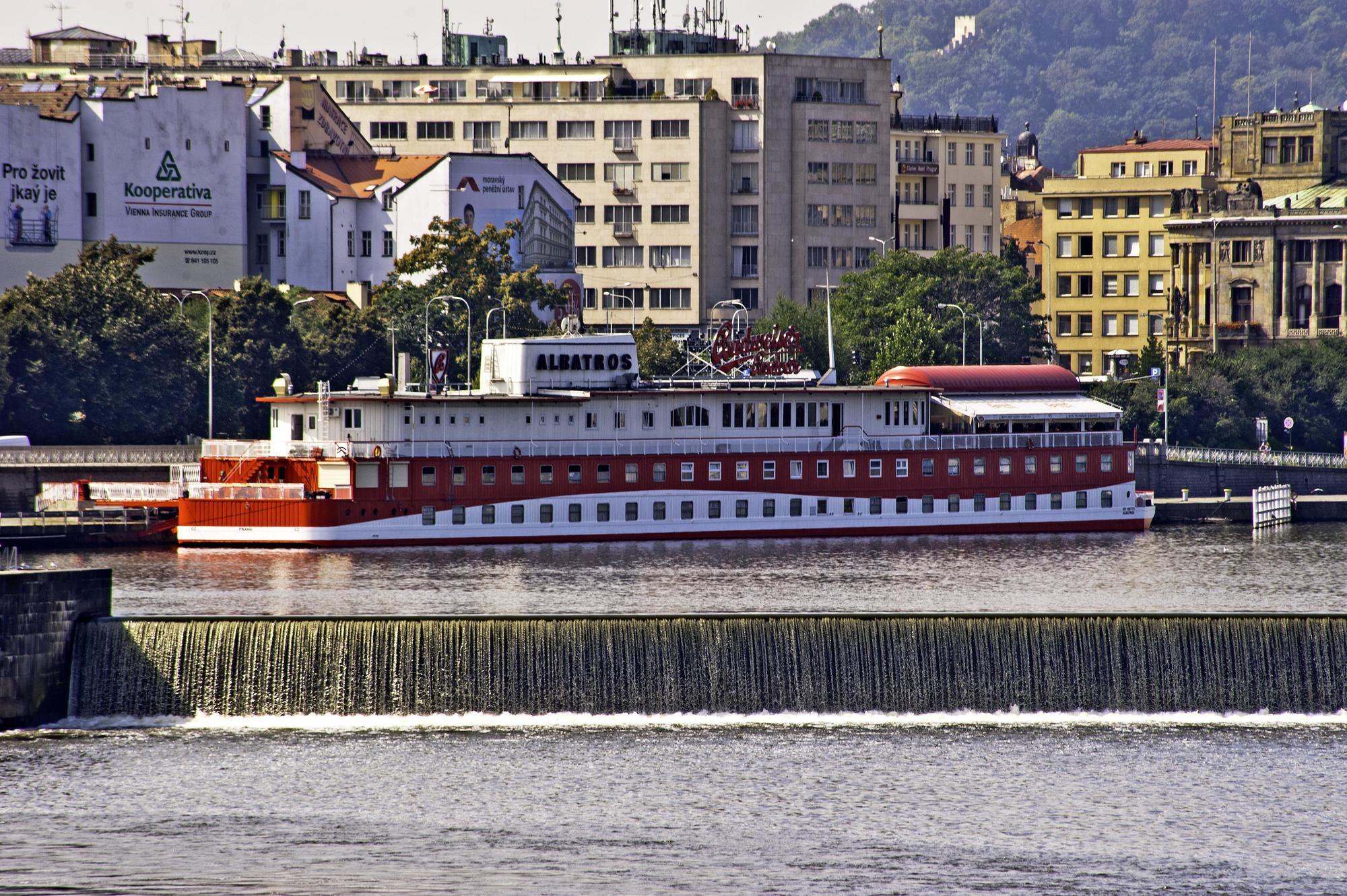 Albatros Båthotell