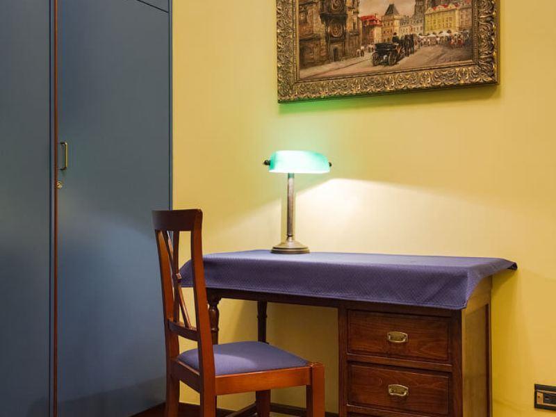 Tynska Apartment *