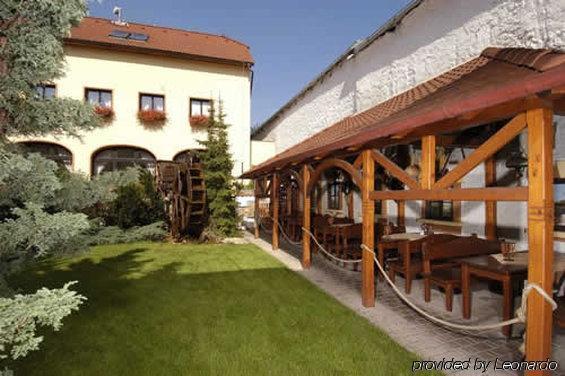 Selsky Dvur - Bohemian Village Courtyard 4* Prag