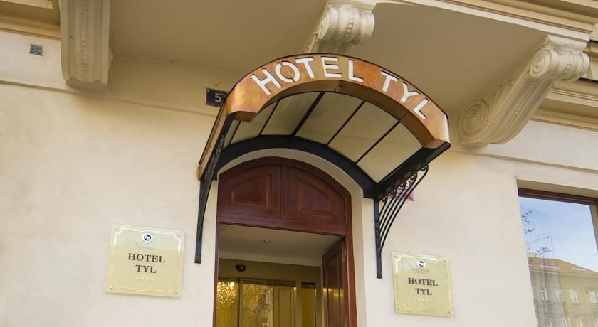Tyl Hotell 4*