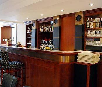 Hotel Villa Hotel 4*