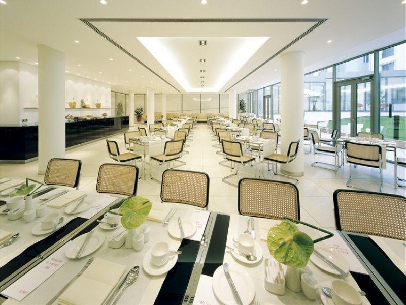 Hotel Josef 4*