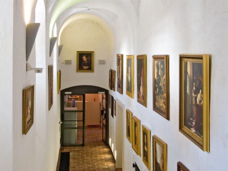 Hotel Monastery