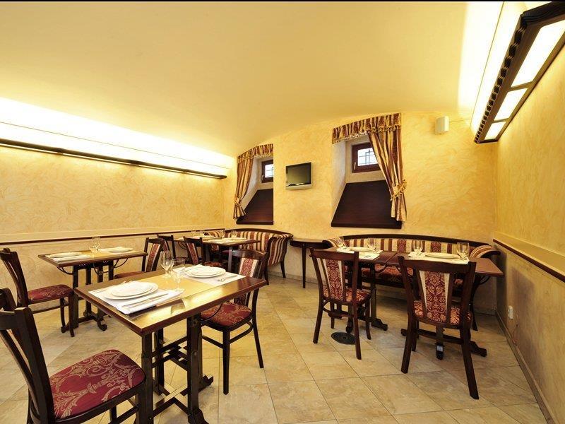 Hotell Alqush Downtown