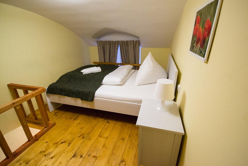 Apartment Metronom By Ruterra Prague