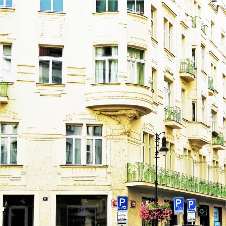 Apartmán Old Town Square Superior - Valentin *