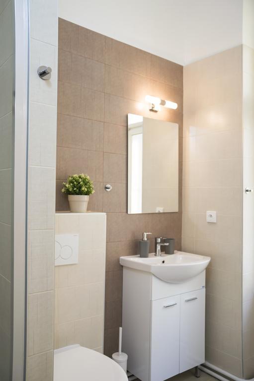 Modern Zlatnicka 8 Apartment Prague