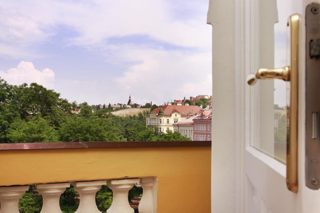 Lumirova Apartment *
