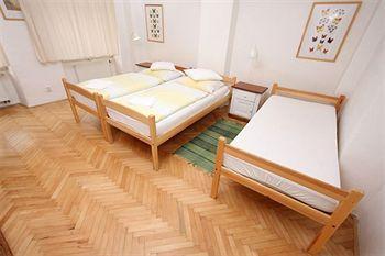Apartment Apartments At The Golden Plough