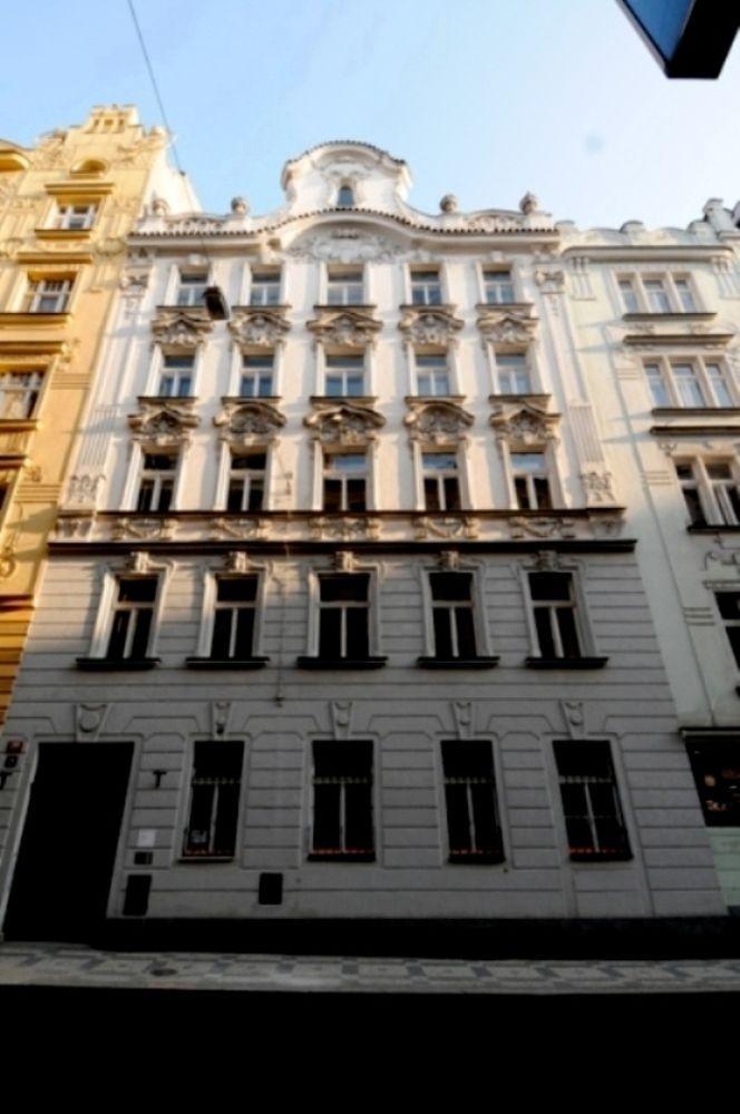 Apartment Pvh Charming Flats Odboru Prag