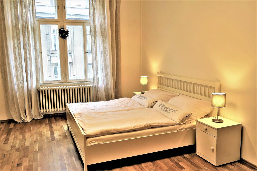 Apartmán Old Town Square Superior - Valentin Praha