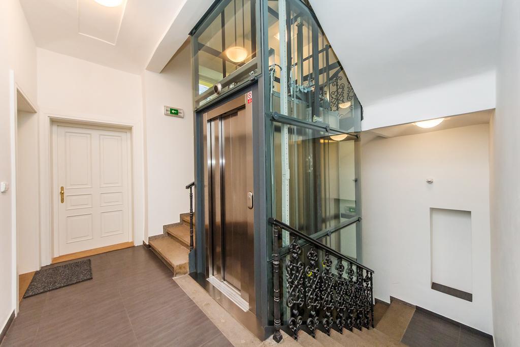 Apartment Trojicka Luxury
