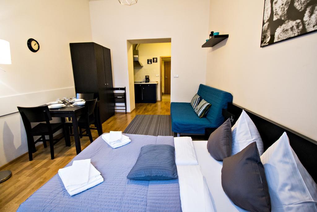 Tv Tower Ruterra Studio Apartment Prag