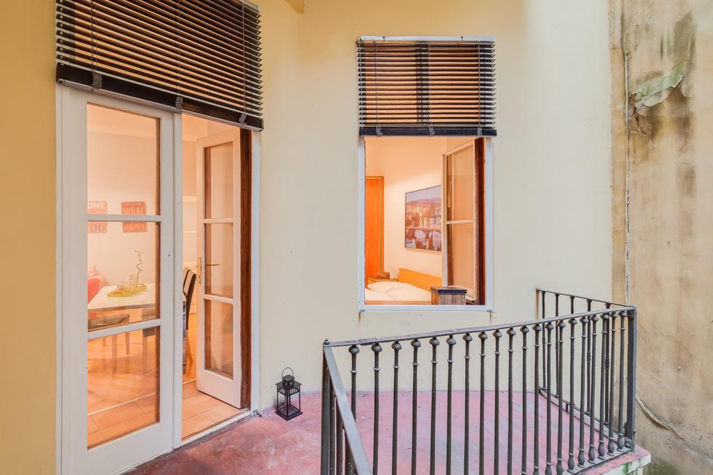 White & Woody Quadrio Apartments Apartment Prague