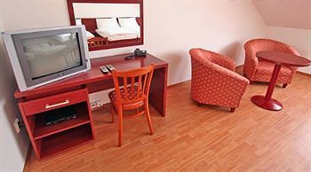 Aparthotel Susa 3*