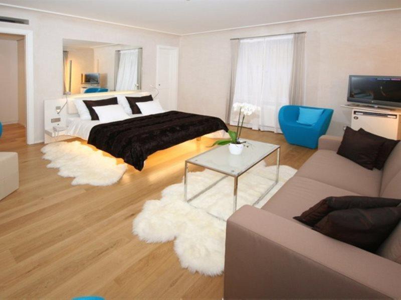 Three Storks 5* Praha