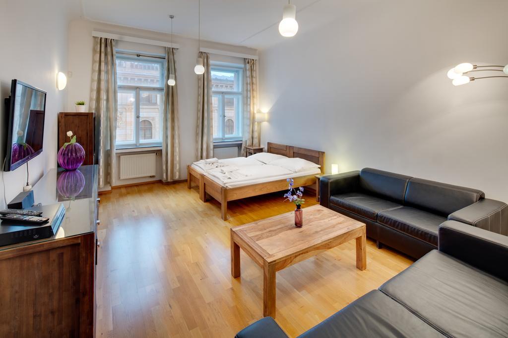 Selinor Old Town 4*
