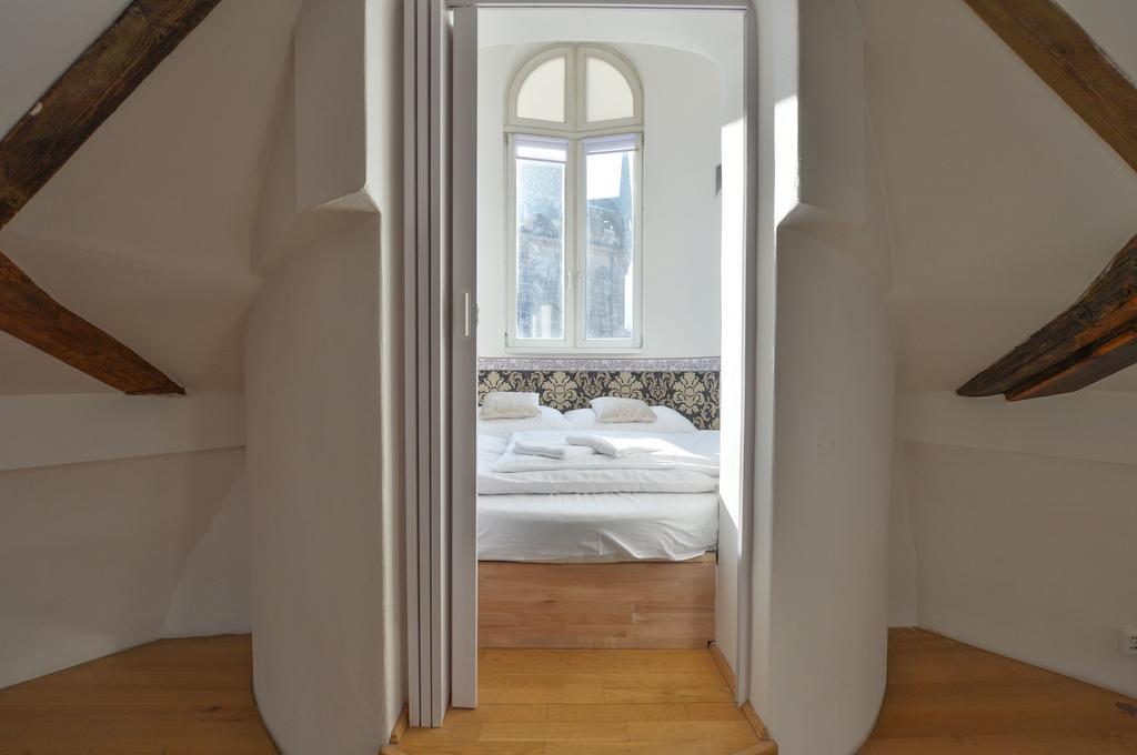 Amazing Charles Bridge Apartment *