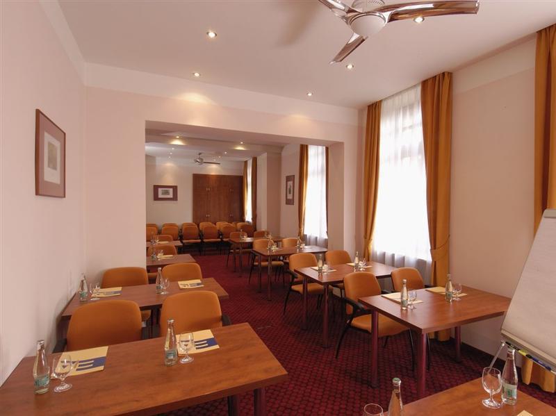 Selsky Dvur - Bohemian Village Courtyard 4* Prag
