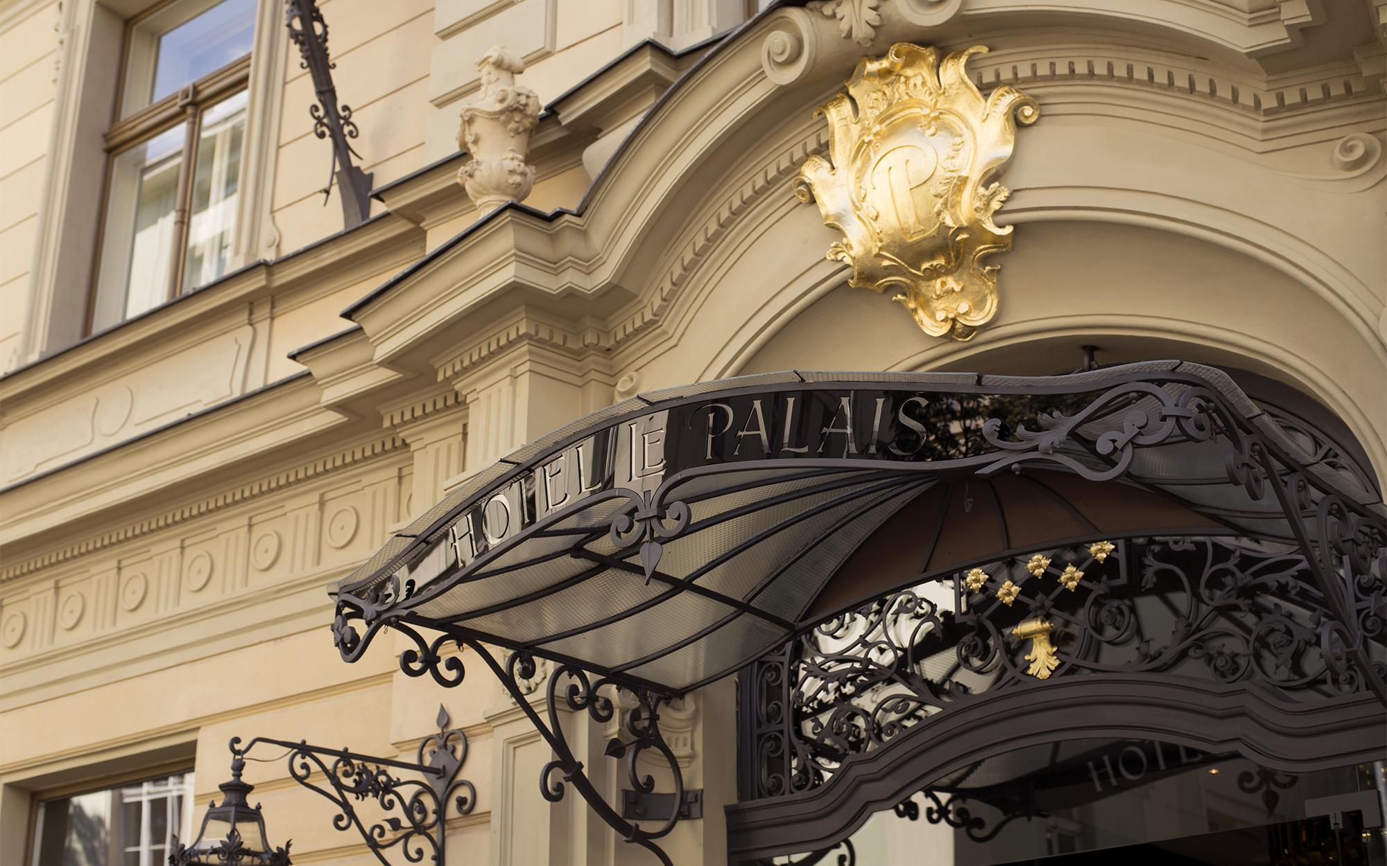 Le Palais Art Hotel