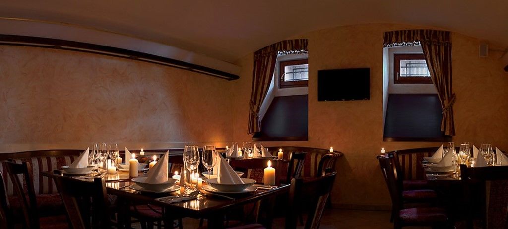 Alqush Downtown 4*