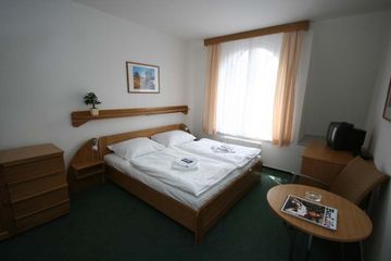 Otar 3* Prag