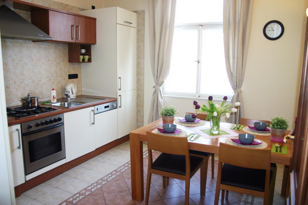 Apartment Havelska *