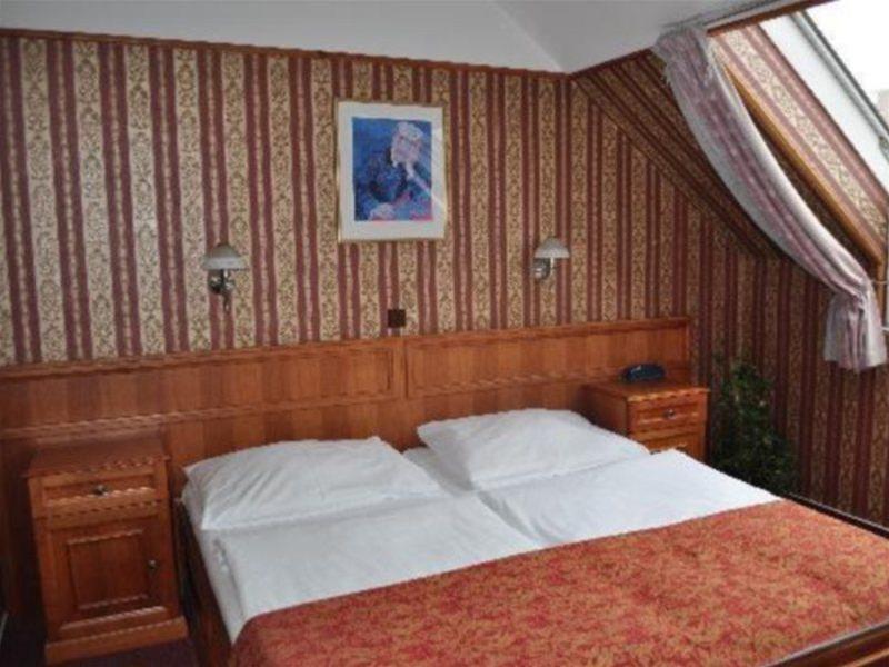 Old 3* Praha