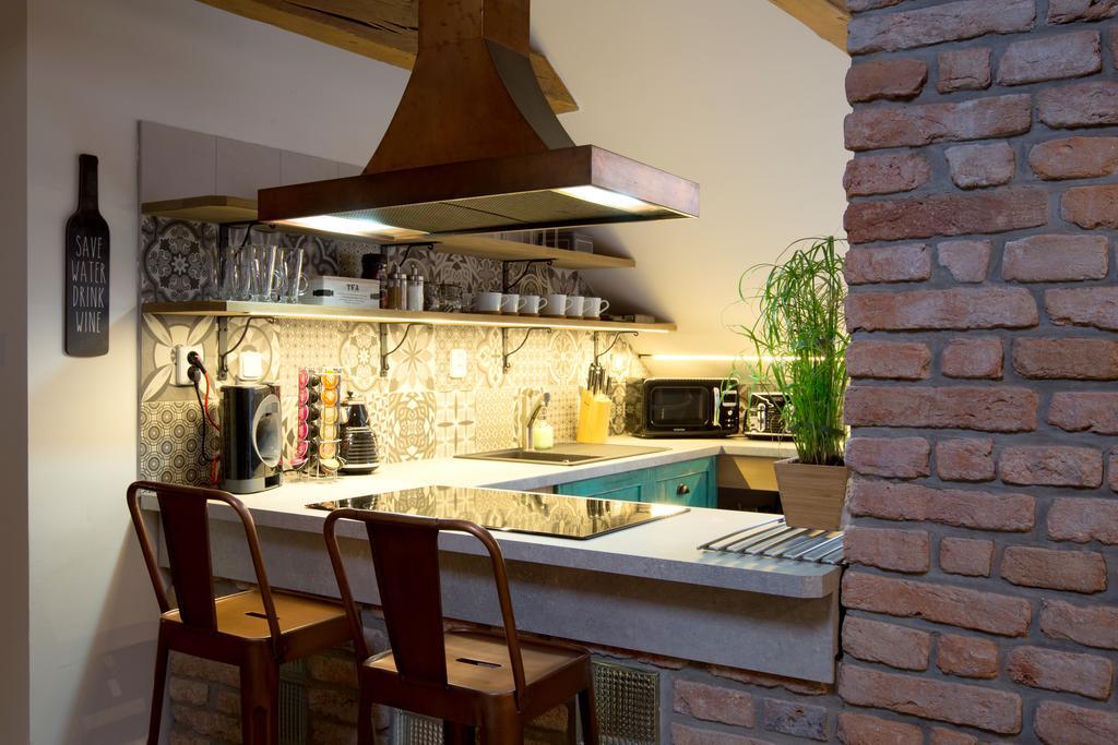 Apartment Bohemian Chic 2 Bedroom 2 Bathroom Loft With Hanging Chair