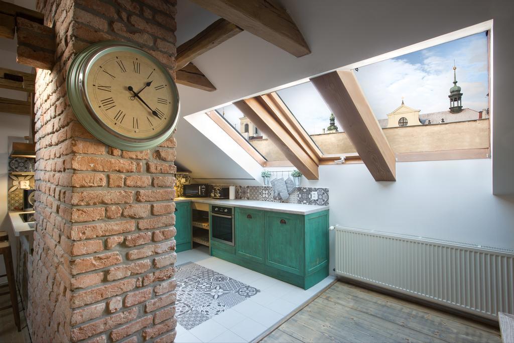Bohemian Chic 2 Bedroom 2 Bathroom Loft With Hanging Chair Apartment *