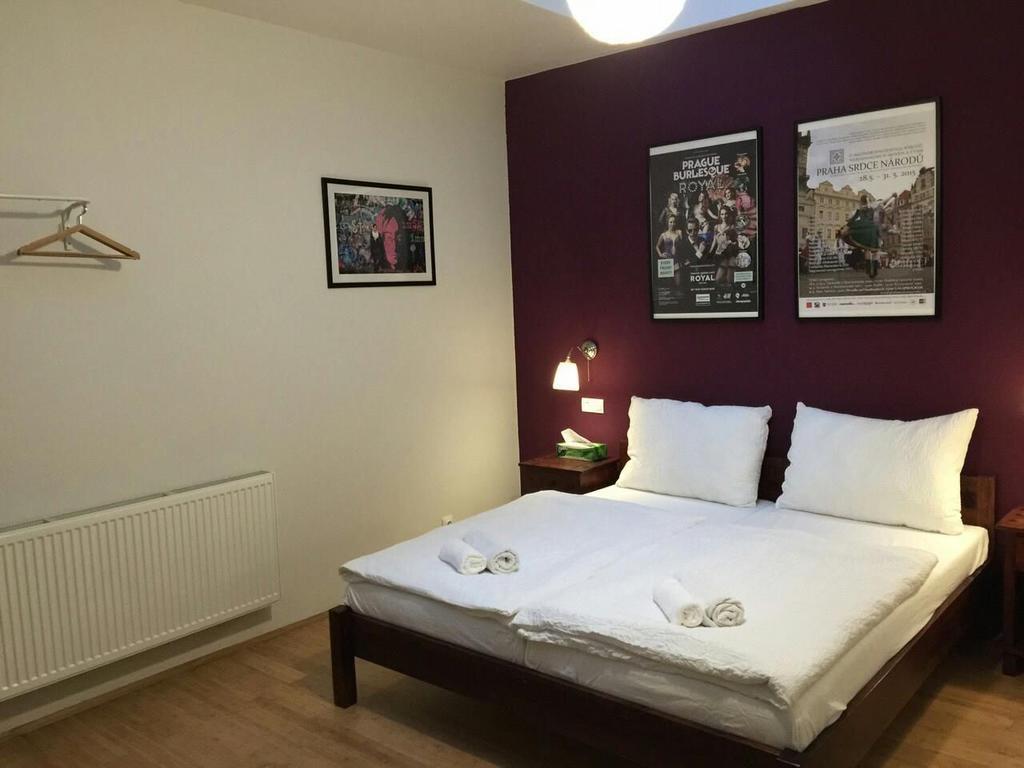 Central Studios 3*