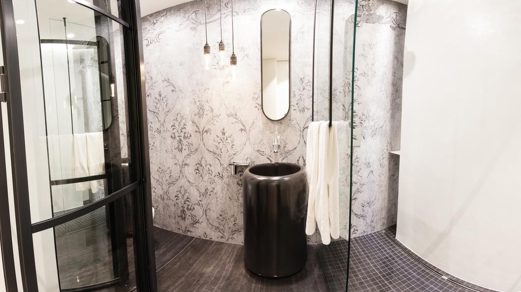 Glamour Premium * Prag