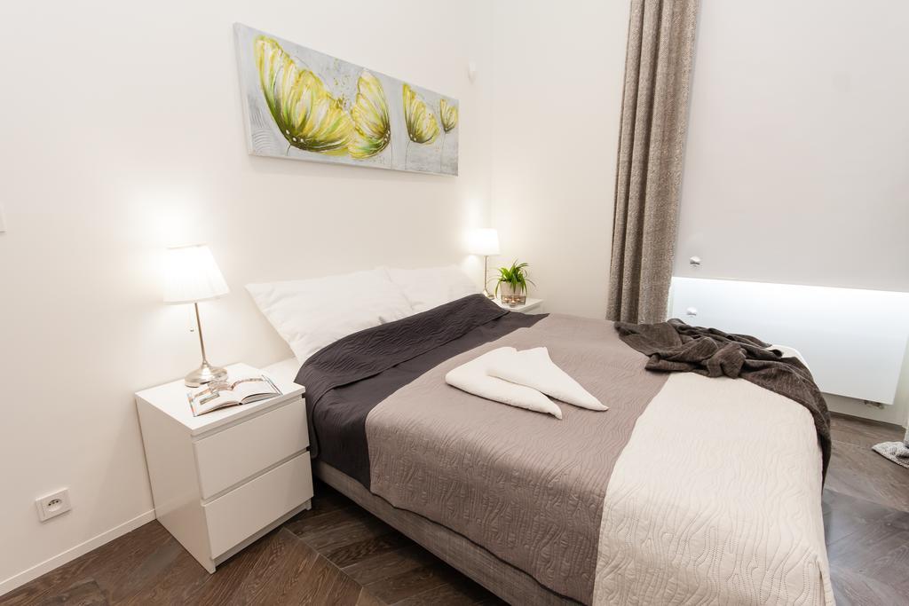 Glamour Premium Prag