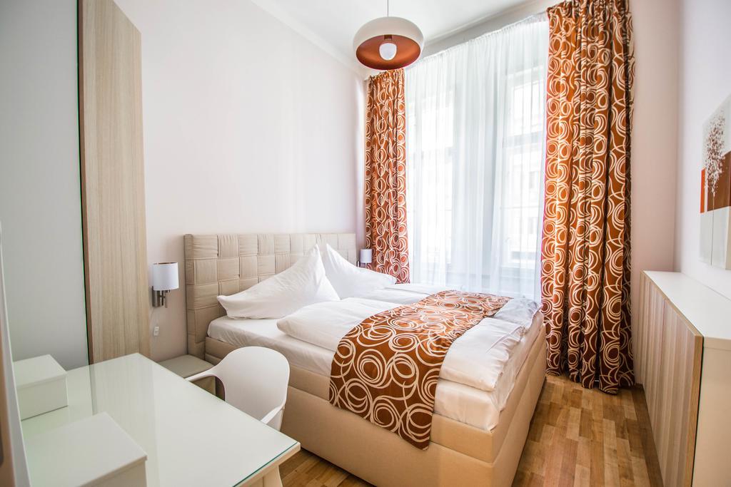 Apartmán Bourgeois In Cultural Heritage Building By Ruterra *