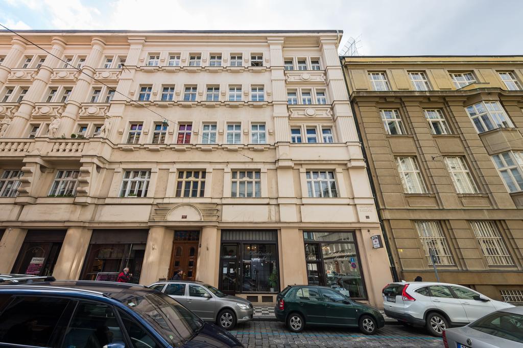 Apartment Empirent Beautiful Duplex Prag