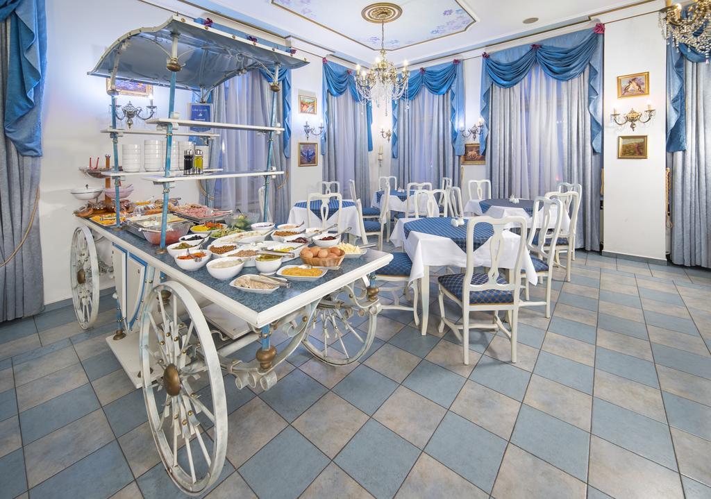 William Hotel 3*