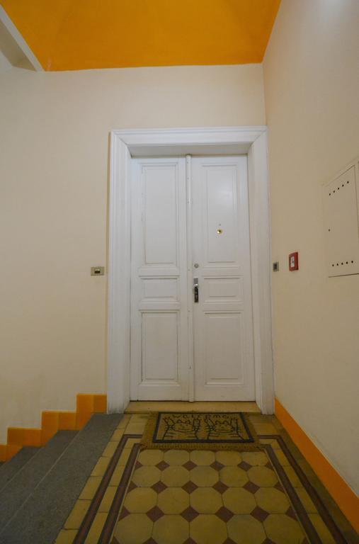 Cozy Flat By The Astronomical Clock Apartmán *