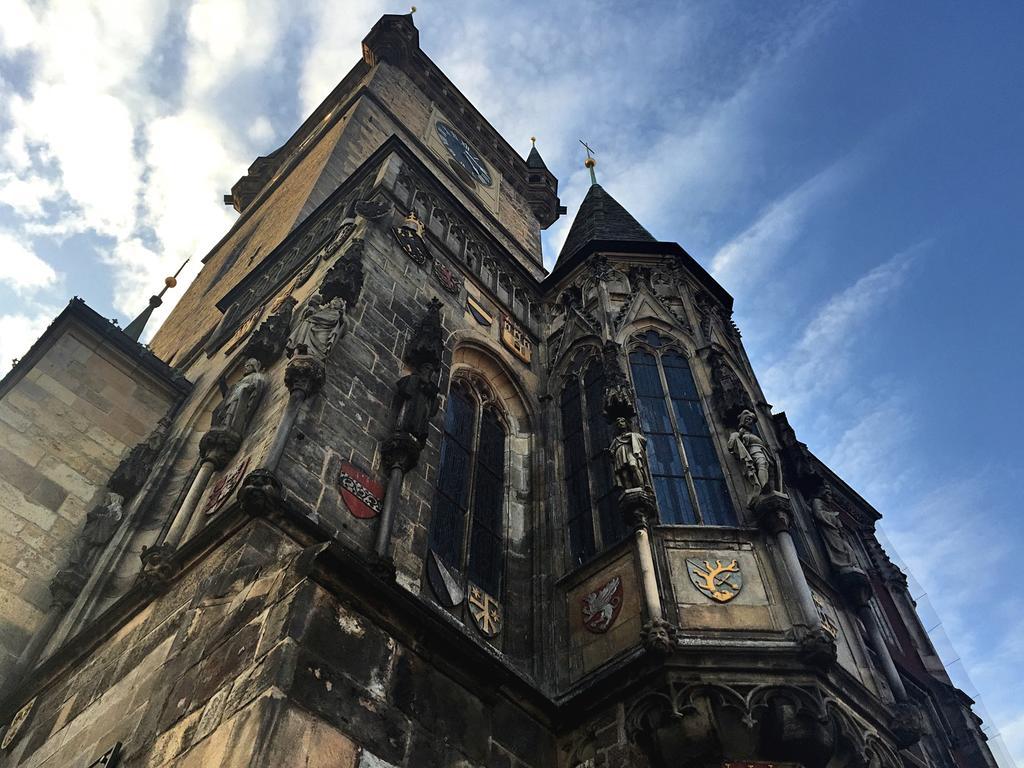 Lägenhet Cozy Flat By The Astronomical Clock