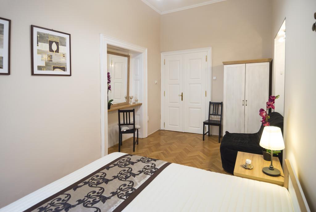 Modern Perlova Apartment
