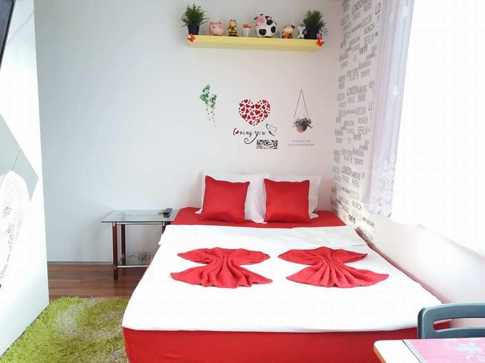 Love Studio By The Metro Apartmán *