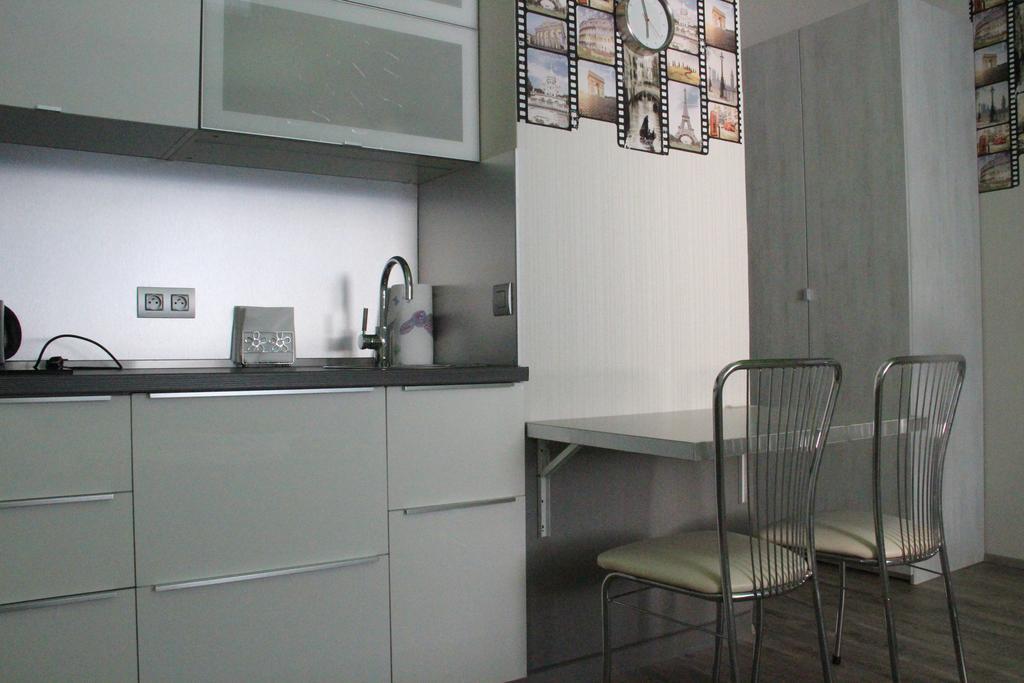 Valentine Apartment