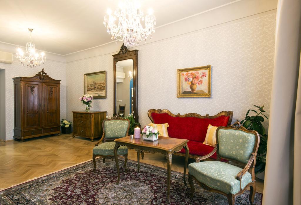 Boutique Constans
